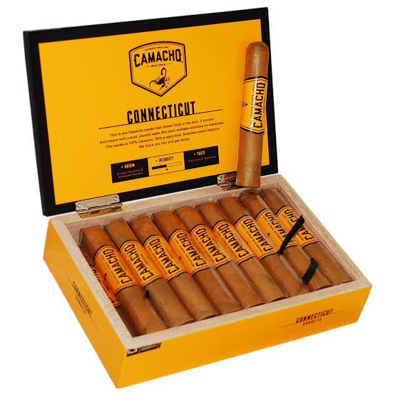 Camacho Connecticut Robusto